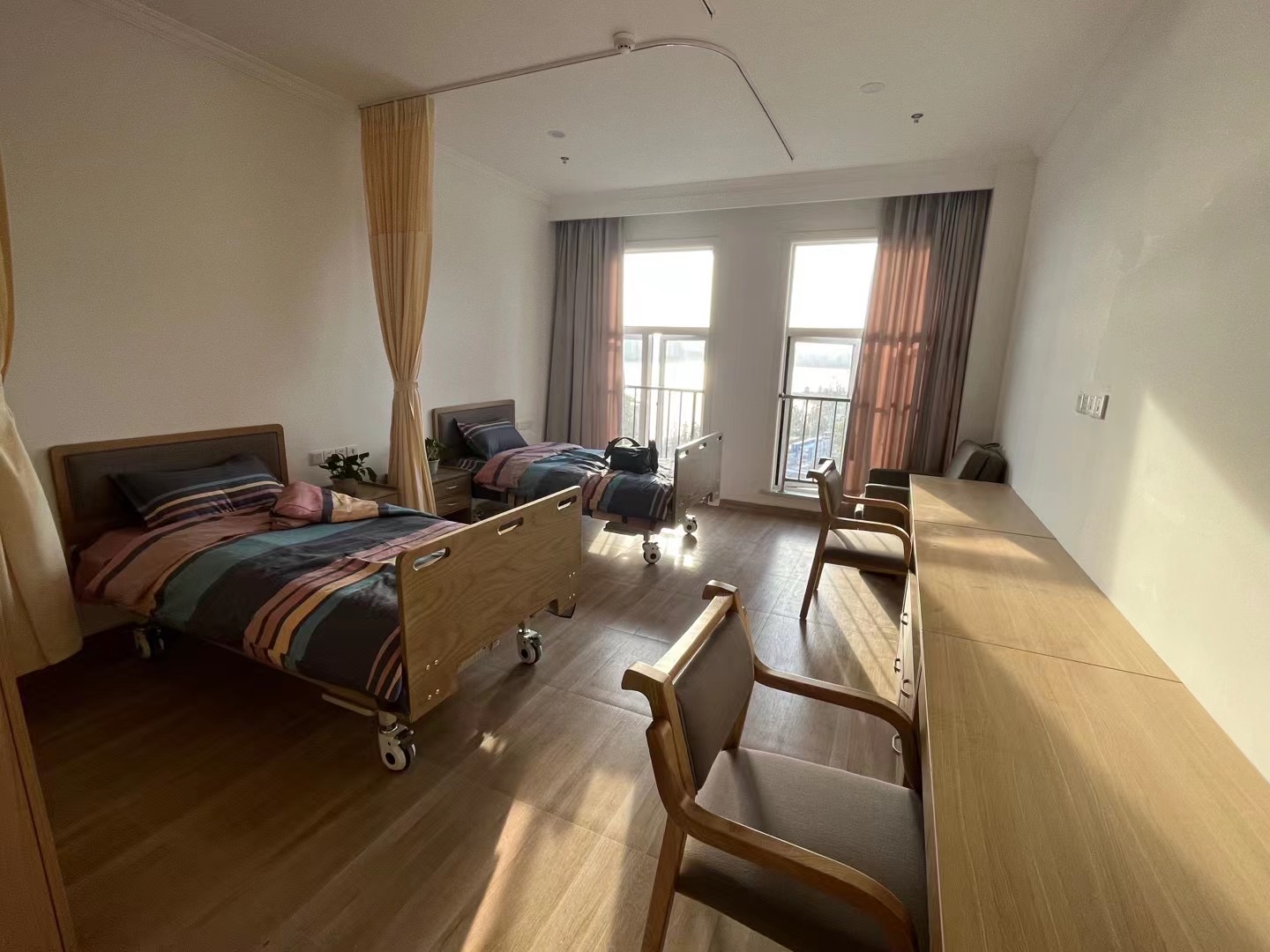 20230329_070928075_iOS