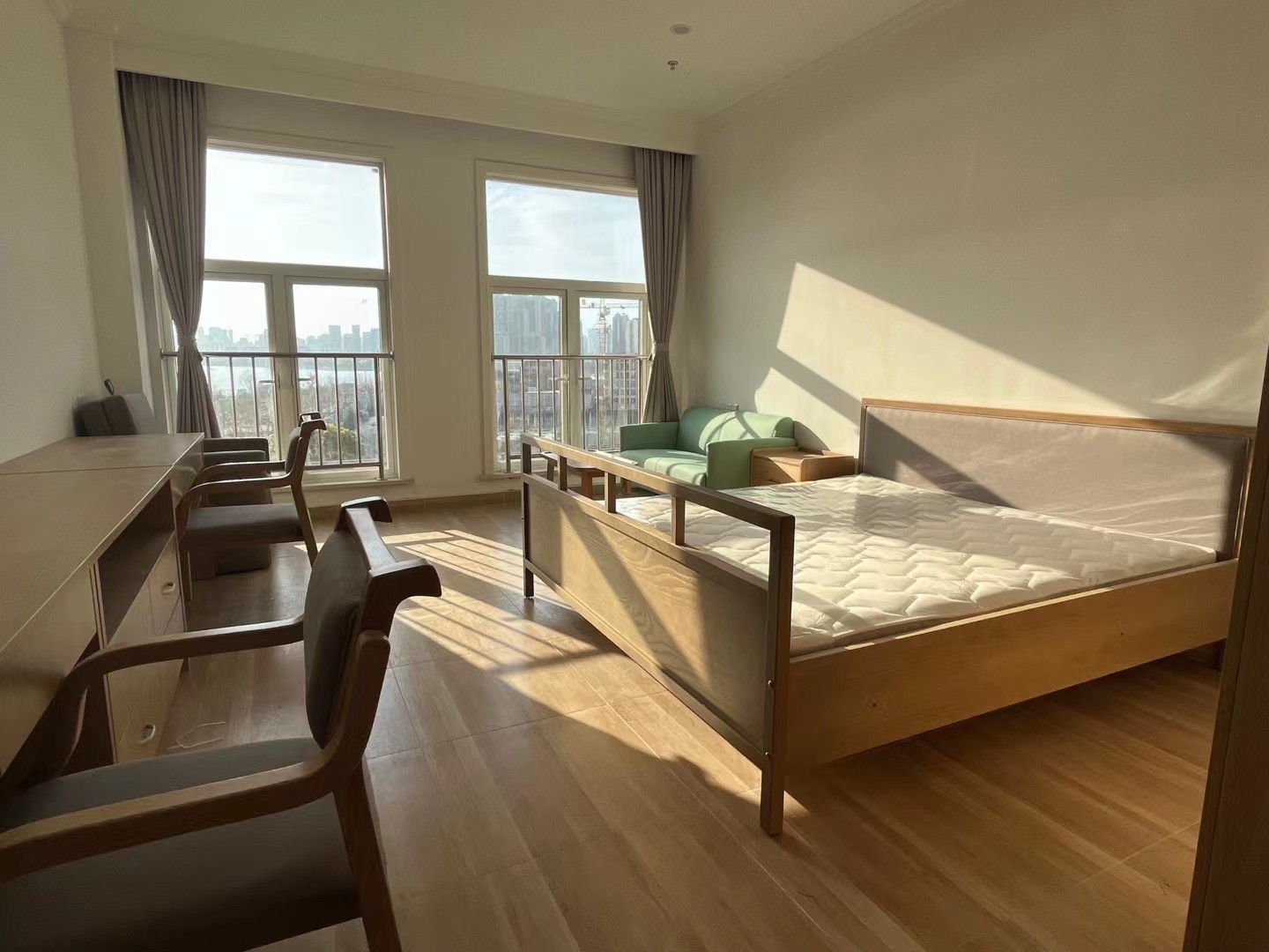 20230314_115524057_iOS